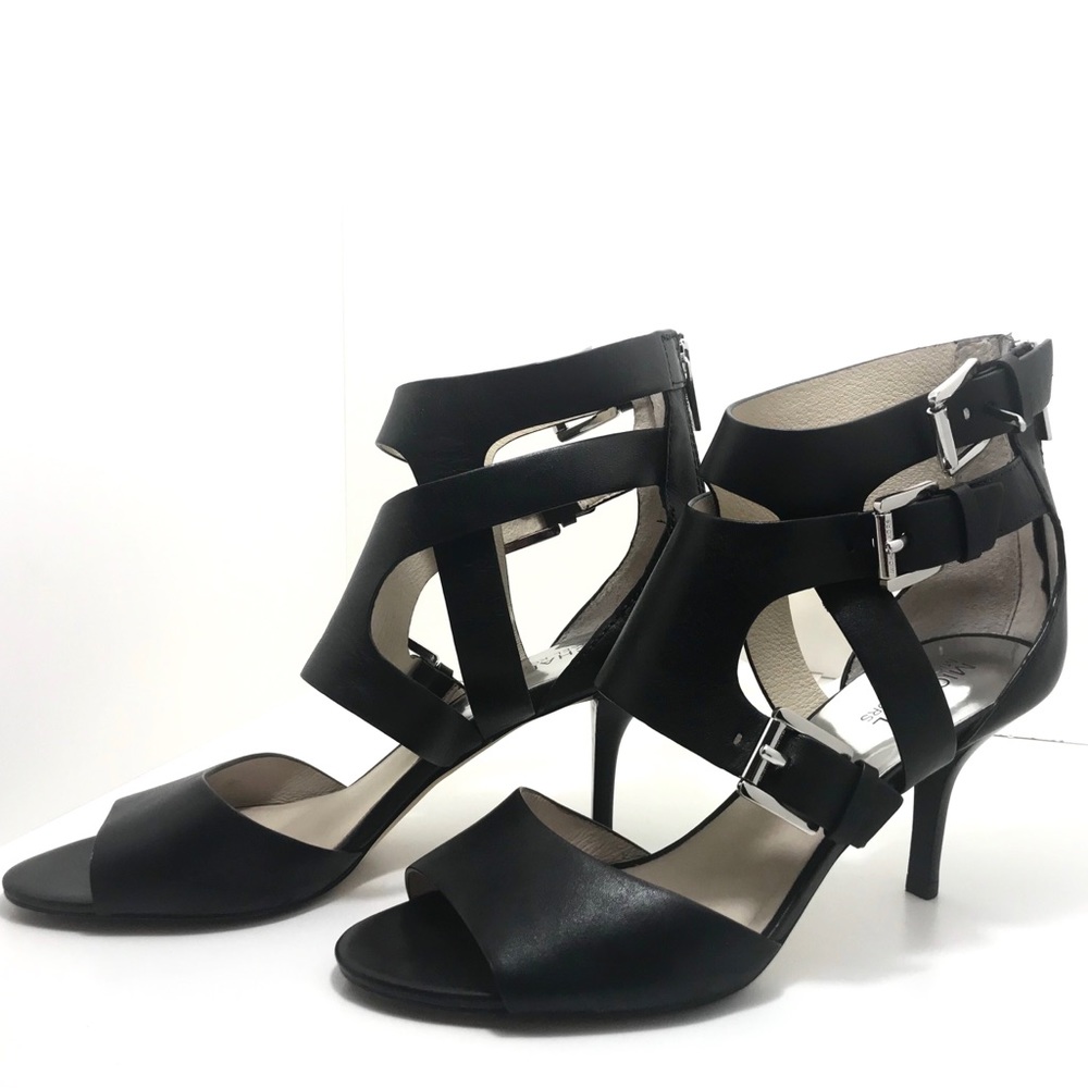 🔴SOLD🔴Michael Kors Black Leather Heels • Sandals